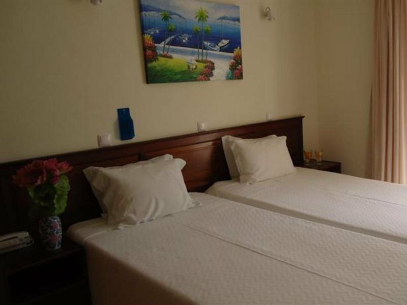 Boutique Hotel Marina S. Roque ラゴス エクステリア 写真